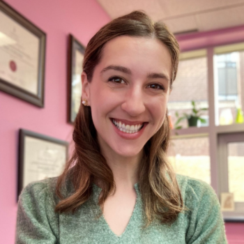 AI, Misinformation and How to Know What’s Real and Fake Online with Chelsea Humphries